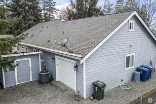 4925 Harbor View Dr NE, Tacoma, WA 98422 - Photo 9