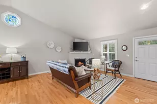 4925 Harbor View Dr NE, Tacoma, WA 98422 - Photo 13