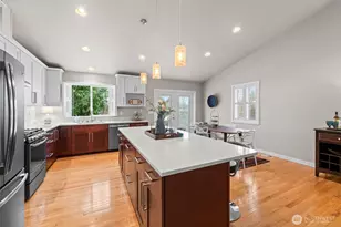 4925 Harbor View Dr NE, Tacoma, WA 98422 - Photo 17