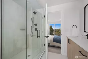 3852 Carr Pl N, Seattle, WA 98103 - Photo 15