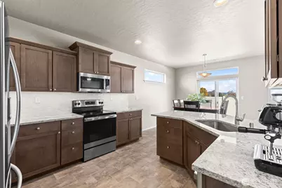 2307 S 57th Avenue, Yakima, WA 98903 - Photo 13