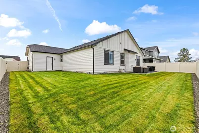 2307 S 57th Avenue, Yakima, WA 98903 - Photo 27