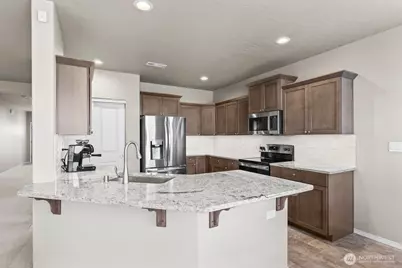 2307 S 57th Avenue, Yakima, WA 98903 - Photo 17