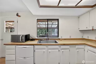 596 Forrest Way, Camano Island, WA 98282 - Photo 17