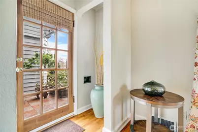 1820 N Union Avenue, Tacoma, WA 98406 - Photo 5