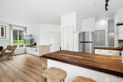 12012 NE 204th Place #C203, Bothell, WA 98011 - Photo 9