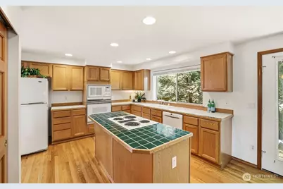 32413 7th Avenue SW, Federal Way, WA 98023 - Photo 11