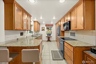 952 Marwood Dr NE, Bremerton, WA 98311 - Photo 11