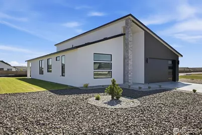 739 N Muscovy Street, Moses Lake, WA 98837 - Photo 35