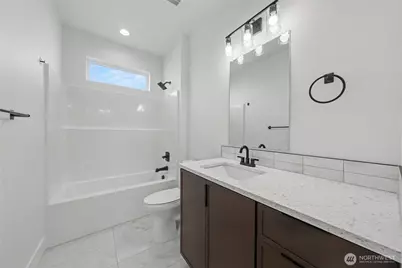 739 N Muscovy Street, Moses Lake, WA 98837 - Photo 9