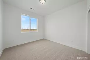 739 N Muscovy St, Moses Lake, WA 98837 - Photo 11