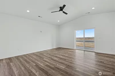 739 N Muscovy Street, Moses Lake, WA 98837 - Photo 21