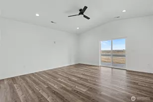 739 N Muscovy St, Moses Lake, WA 98837 - Photo 21