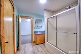 118 N Buckner St, Centralia, WA 98531 - Photo 15