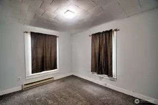 118 N Buckner St, Centralia, WA 98531 - Photo 11