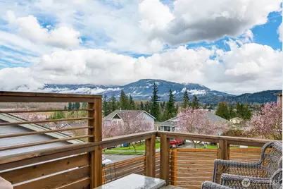 1301 Cascadia Drive, Sedro-Woolley, WA 98284 - Photo 1