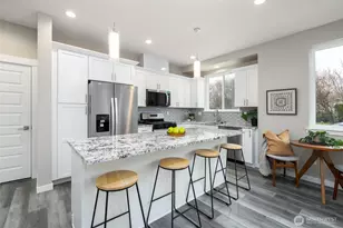 1515 N Waugh Rd, Mount Vernon, WA 98273 - Photo 3