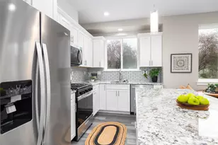 1515 N Waugh Rd, Mount Vernon, WA 98273 - Photo 5