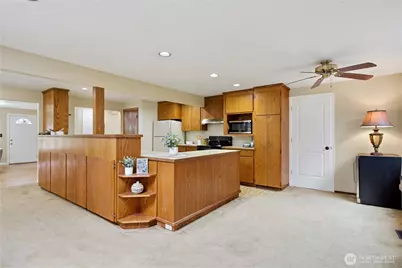 570 SE Andrews Street, Issaquah, WA 98027 - Photo 9