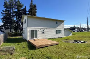 619 E Lauridsen Blvd, Port Angeles, WA 98362 - Photo 29