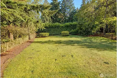 3065 124th Avenue NE, Bellevue, WA 98005 - Photo 29