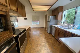 14911 SE 49th St, Bellevue, WA 98006 - Photo 11