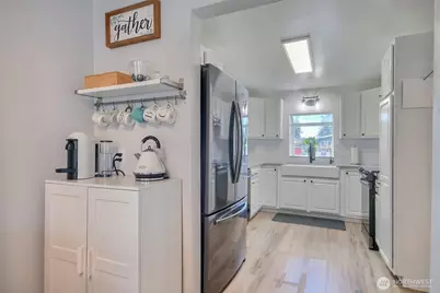 119 M Street SE, Auburn, WA 98002 - Photo 7