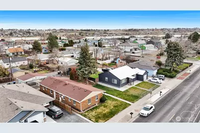1131 1133 W Ivy Avenue, Moses Lake, WA 98837 - Photo 3