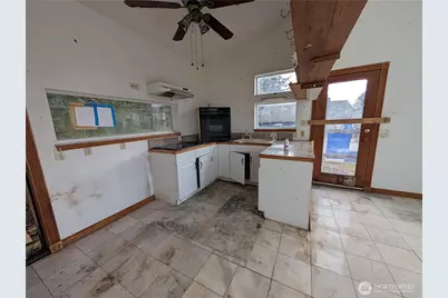 51 E Seamount Way, Shelton, WA 98584 - Photo 5