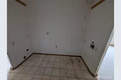 51 E Seamount Way, Shelton, WA 98584 - Photo 9