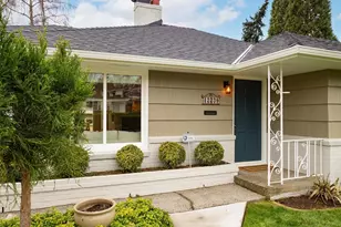 12239 11th Ave NW, Seattle, WA 98177 - Photo 3