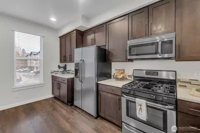 2010 129th Place SW #E, Everett, WA 98204 - Photo 13