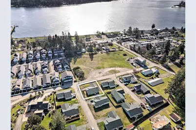 11 E Eberhart Lane, Allyn, WA 98524 - Photo 9