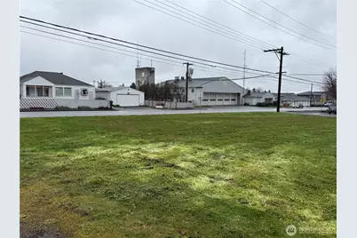 490 W Spruce Street, Sequim, WA 98382 - Photo 17