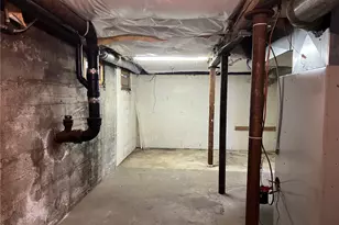 508 E 1st St, Cle Elum, WA 98922 - Photo 17