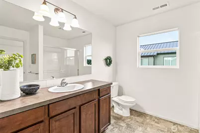 5420 Discovery Street E, Fife, WA 98424 - Photo 21