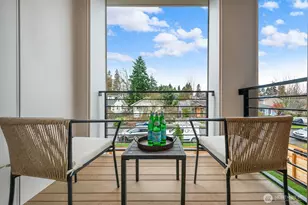 3218 47th Ave SW, Seattle, WA 98116 - Photo 13