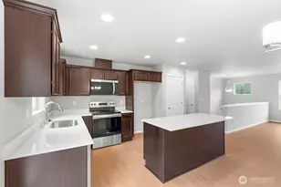 8117 108th St NE, Marysville, WA 98271 - Photo 7