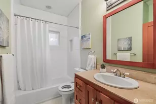 932 21st Ave, Seattle, WA 98122 - Photo 13