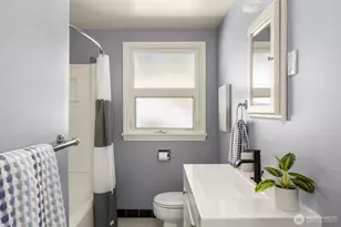 13703 Palatine Ave N, Seattle, WA 98133 - Photo 19