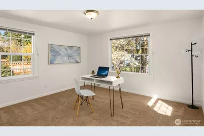 13703 Palatine Avenue N, Seattle, WA 98133 - Photo 15