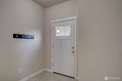 1709 Hillcrest Loop, Mount Vernon, WA 98274 - Photo 5