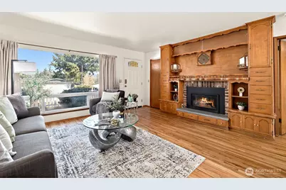 2609 Lake Youngs Court SE, Renton, WA 98058 - Photo 5