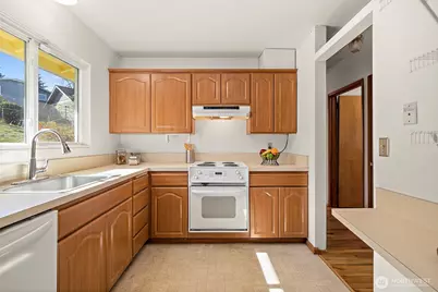 2609 Lake Youngs Court SE, Renton, WA 98058 - Photo 21