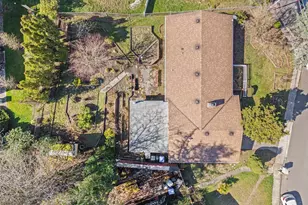 2609 Lake Youngs Ct SE, Renton, WA 98058 - Photo 31