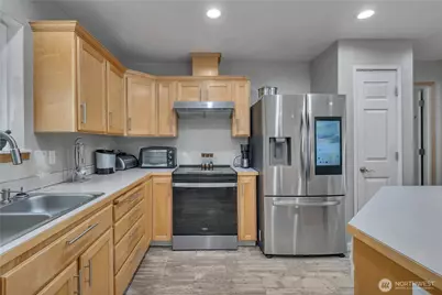 2456 Gillette Drive SE, Port Orchard, WA 98366 - Photo 13