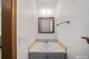 10806 Park Ave. S, Tacoma, WA 98444 - Photo 13