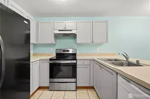 10806 Park Ave. S, Tacoma, WA 98444 - Photo 7