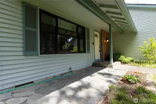 2222 NE Lexington Dr, Bremerton, WA 98311 - Photo 33
