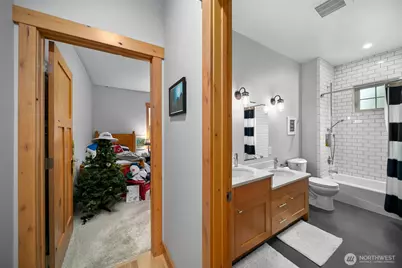 2535 Tuscany Lane, Malaga, WA 98828 - Photo 25